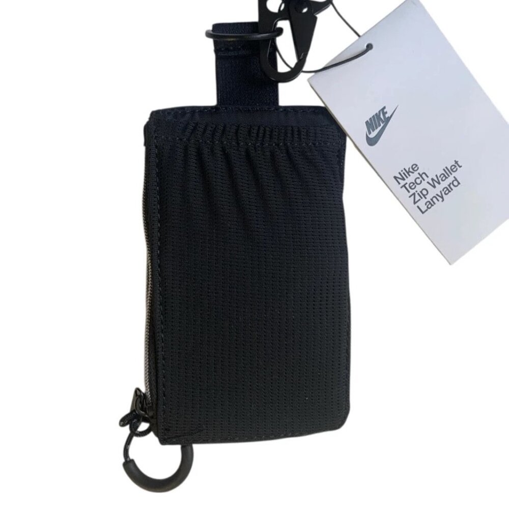 BNWT NIKE TECH STATEMENT ZIP WALLET LANYARD BLACK CARD HOLDER - Picture 10 of 14